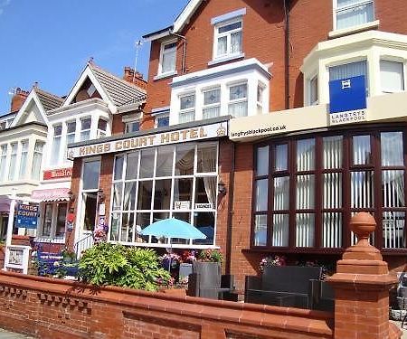 Kings Court Families & Couples Bed & Breakfast Blackpool Exterior photo