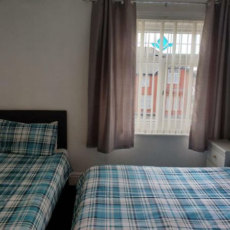 Kings Court Families & Couples Bed & Breakfast Blackpool Exterior photo