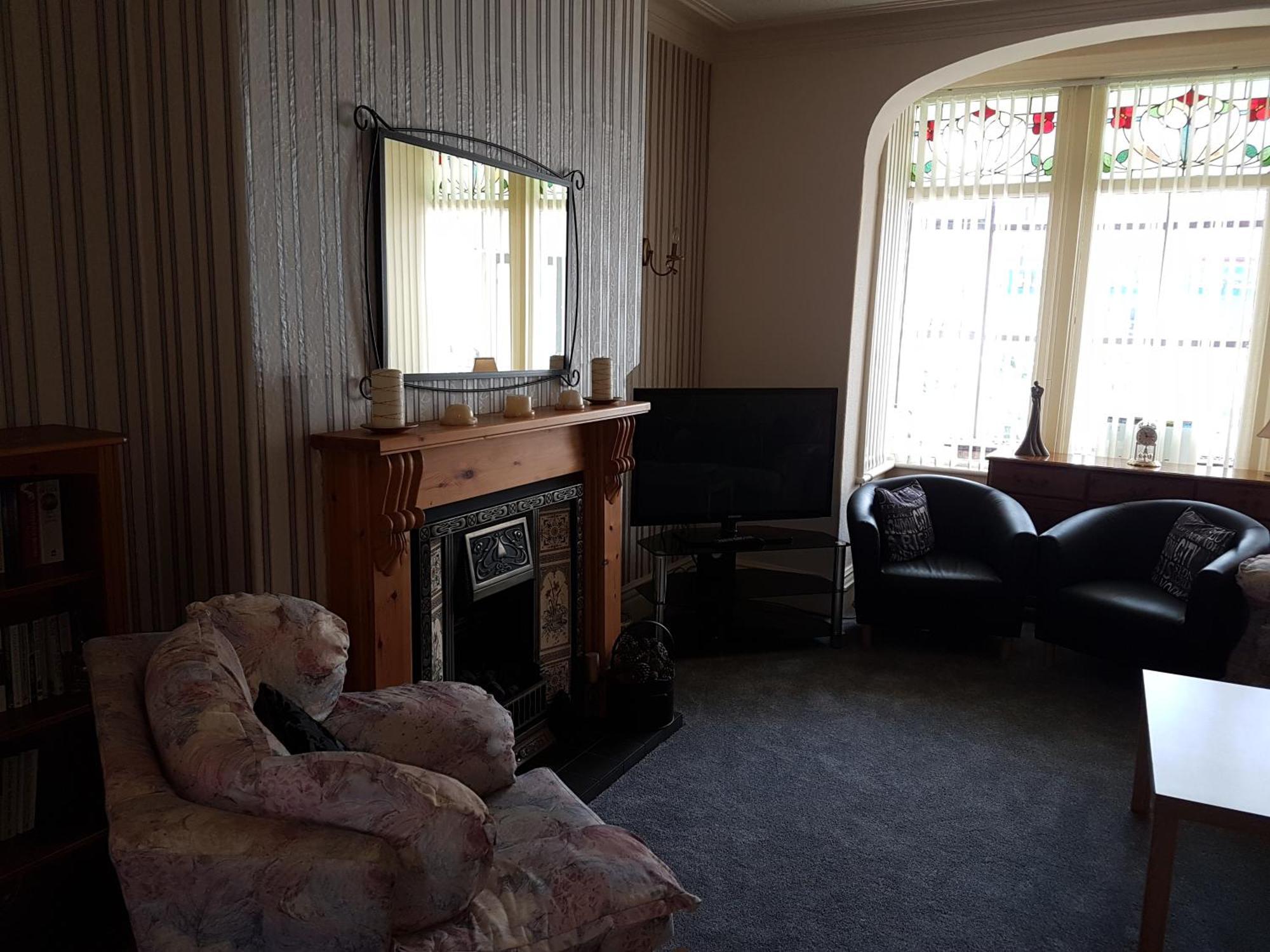 Kings Court Families & Couples Bed & Breakfast Blackpool Exterior photo